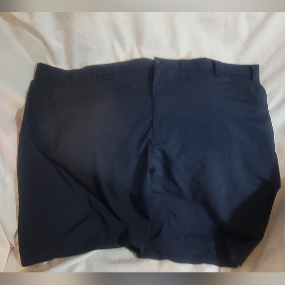 2 pairs of Mens size 54 Roundtree and Yorke shorts - Picture 5 of 8